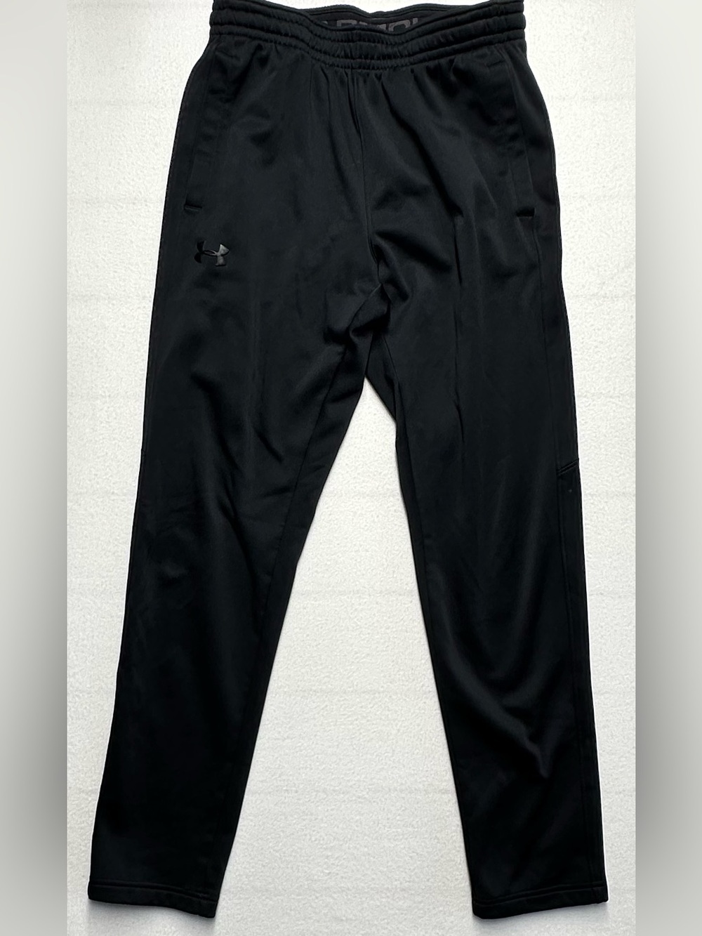 Under Armour ColdGear Pants – Men’s M Black Athletic Tapered Inseam 32